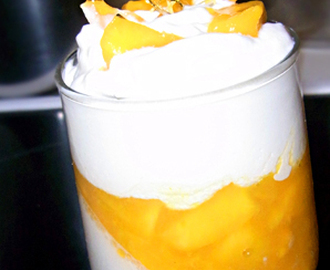Mango-Dessert in 3 Schichten
