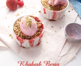 Rhubarb Berry Crumble & Blog Anniversary