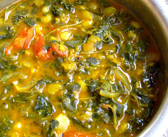 Keerai kootu/ Spinach dhal curry
