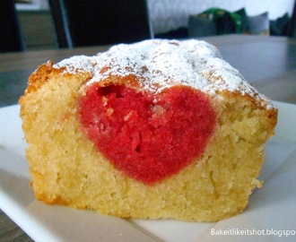 Valentijns verrassings cake