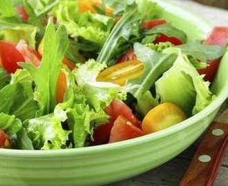 Cinco molhos deliciosos para deixar a salada mais apetitosa