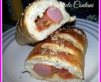 Hot dog de forno, com orégano e queijo, de Graciele Contani