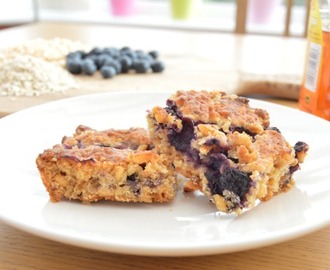 Honey and Blueberry bars #bookreview