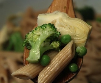Pasta Salad - Peas, Artichoke Hearts, Broccoli & Wheat Pasta