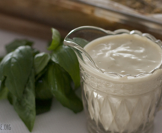 Creamy Béchamel White Sauce (Dairy Free, Gluten Free + Soy Free)