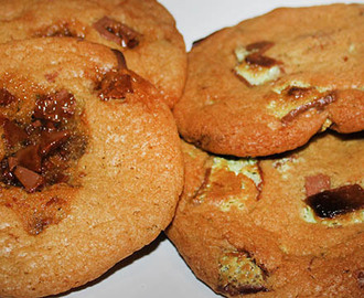 Hummingbird Bakery Chewy Cookies Recipe (adjusted)