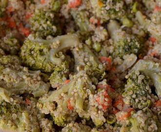 Villámgyors zöldséges quinoa (vegán recept)