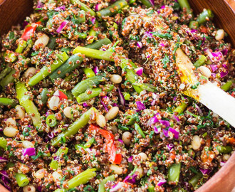 Easy Quinoa Vegetarian Salad