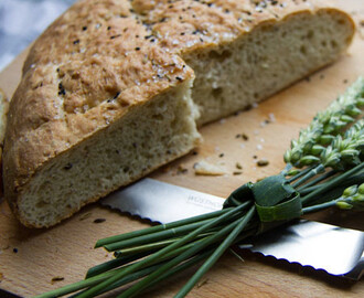 Black onion seed and sesame bread