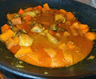 sütőtökös csirke curry