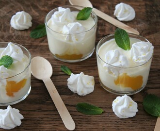 Citroenyoghurt trifle met lemon curd en meringue