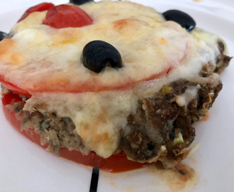eggplant pie with tomatoes, cheese and mozzarella