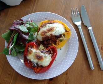 Quorn Stuffed Peppers with Skinny Mozzarella