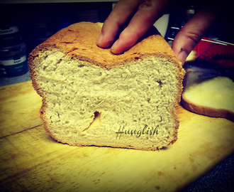 Házi kenyér – kenyérsütő géppel