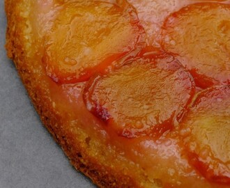 Gluten-Free Plum and Almond Tarte Tatin Cake