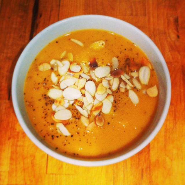 Vegane Süßkartoffel Kokos Suppe