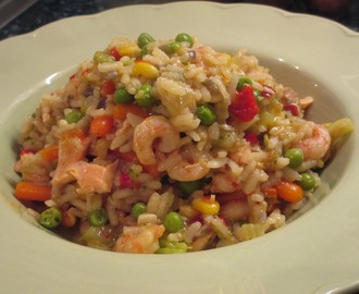 Spicy salmon and prawn risotto