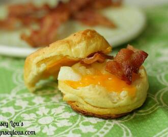 Cheddar, Apple and Bacon Sliders