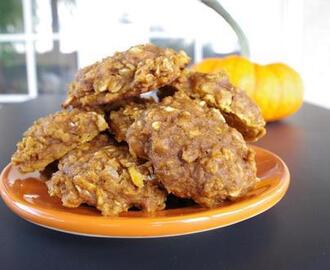 Spiced Pumpkin Oatmeal Cookies