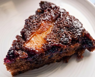 Caramelised blackberry and apple cake