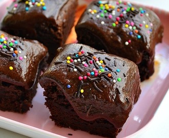 Hershey’s Ultimate Chocolate Brownies | Chocolate Frosted Brownies Recipe