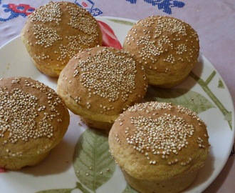 Pão de batata enformado ou em formato de pão de hamburguer