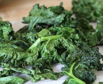 Kale Chips (and Eat. Live. Be.)