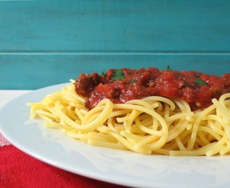 Slow Cooker Pasta Meat Sauce #CleanPlate