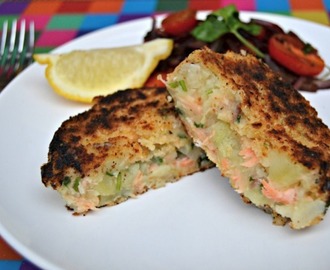 Salmon Fishcake with Warm Tomato Balsamic Salad Recipe #FluffyMarisPiper