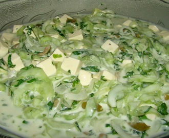 Salada de Pepino com Queijo Minas