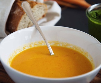 { easter brunch recipe } spinach pesto and carrot soup