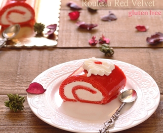 Red velvet cake roll sans gluten