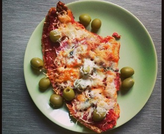 Paleo karfiol pizza