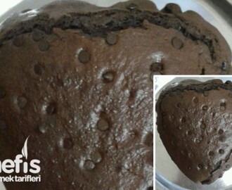 Kakaolu Damla Cikolatali Kalpli Kek