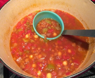 VEGETARIAN Chickpea and Lentil Soup