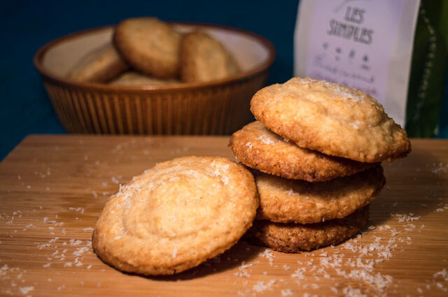 Coconut and Lemon Cookies (gluten, dairy and egg free!)