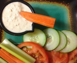Cheesey Cheesey Dressing.....Vegan Blue Cheese Dressing