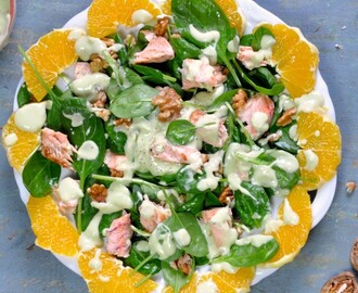 Salade met zalmfilet, spinazie en avocado-dressing: Omega-3 salade!