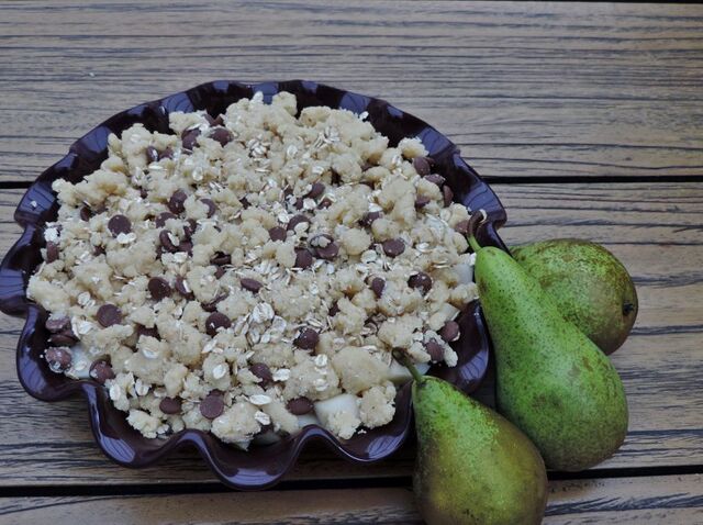 Peren chocolade crumble – Zet het seizoen op tafel