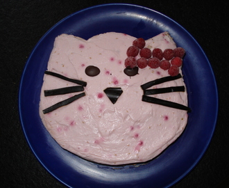 Hello kitty tårta