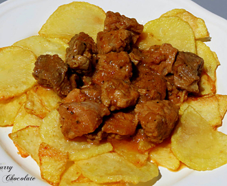 Carne a la taurina (Cerdo con salsa picante) – Pork with spicy sauce