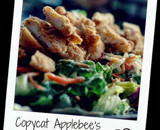 Copycat Applebee's Oriental Chicken Salad ♥