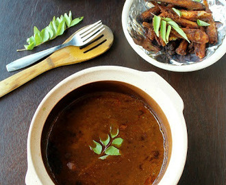 Restaurant Style Fish Curry / Country Style Meen Kulambu