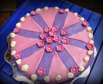 Lime-s fehércsokis szülinapi torta a leányzó 12. születésnapjára