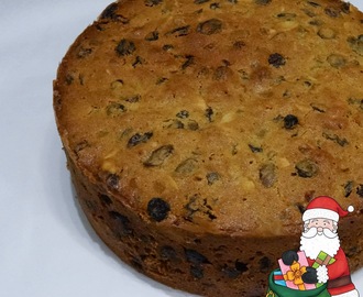 What to Bake and How to Bake it: Festive Fruit Cake