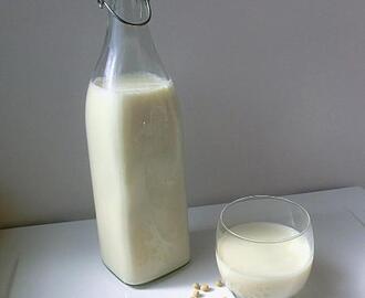 Latte di soia fatto in casa | Ricetta passo passo