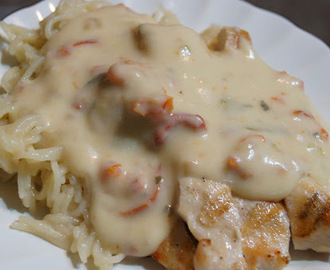 Grilled Chicken with Creamy Sun Dried Tomato and Basil Sauce