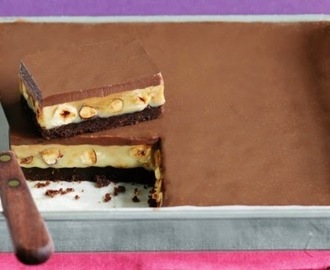 Csokoládés karamell torta sütés nélkül, jobb mint a bolti csokik! :)