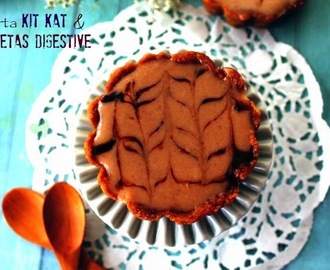 Tarta Kit Kat con caramelo salado y  galletas digestive