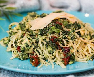 Recept: Pasta met avocado en spinazie